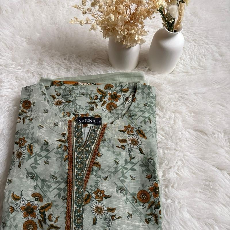 Safina khaddar 3 piece suit  Asian Elegance Everyday