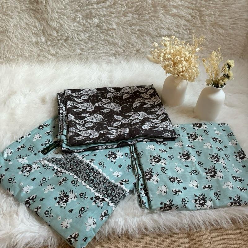 Bin Saeed 3 Piece Soft Khaddar Suit Asian Clothes Elegant Outfit with Matching Flowers Lace Medium Seafoam Green Black White Print Patti on Daman Pallu Pallazzo Shalwaar Matching Shawl