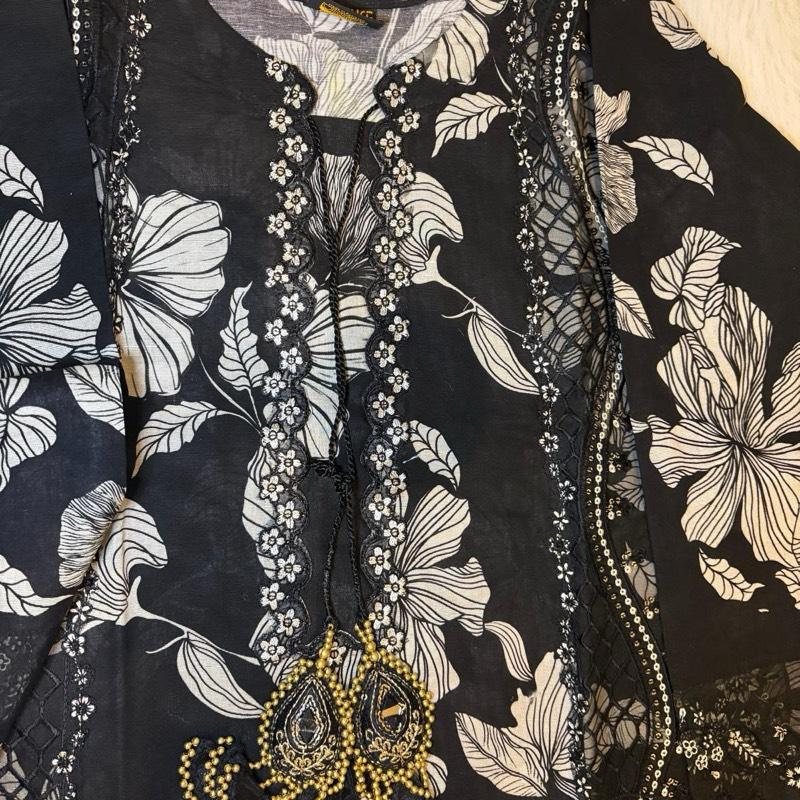 Light Khaddar black floral Womenswear Formal Casual