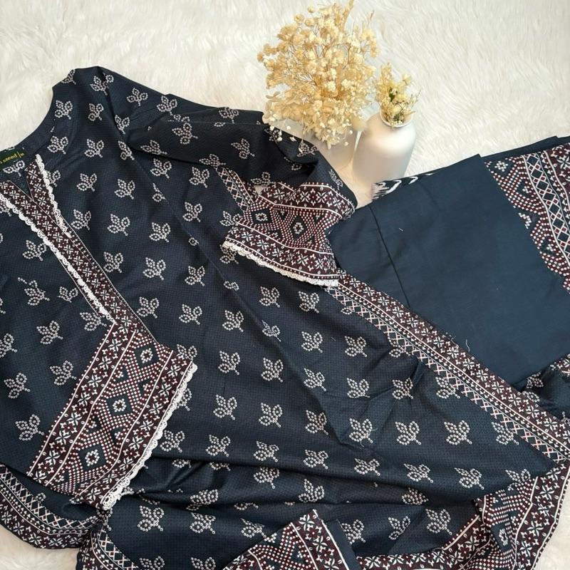 Khaddar Bin Saeed 3 piecewith white lace  Fabric Print Lace Shawl Clothes