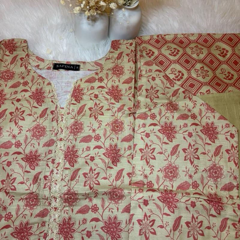 Safina Khaddar 3 Piece Suit Pink Lace Floral Print Everyday Women's Wear with Plain Trousers & Printed Shawl Elegant Outfit Style