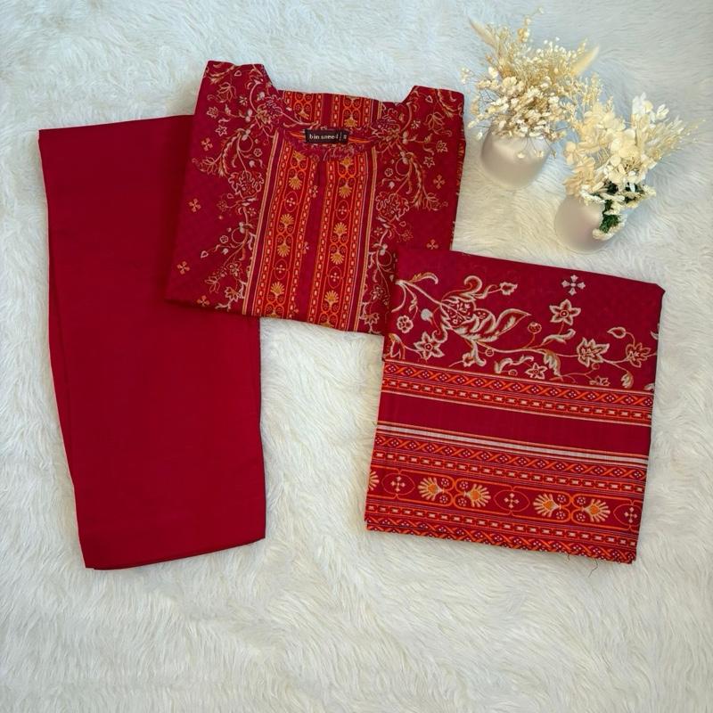 Bin Saeed 3 Piece Khaddar Suit - Vibrant Red Kameez with Lace Detail & Plain Trousers Matching Printed Shawl Set